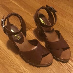 Kensiegirl Sandals